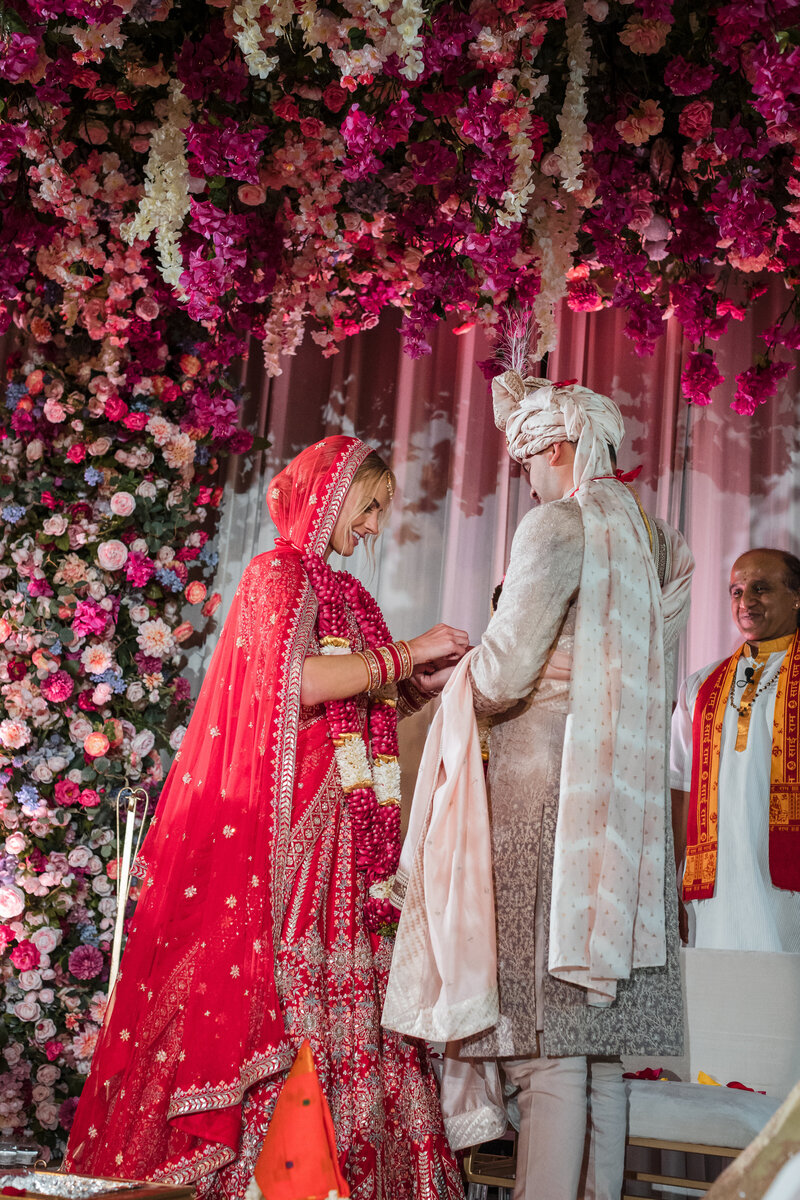 The-Drake-Hotel-Chicago-Indian-Hindu-Wedding_431