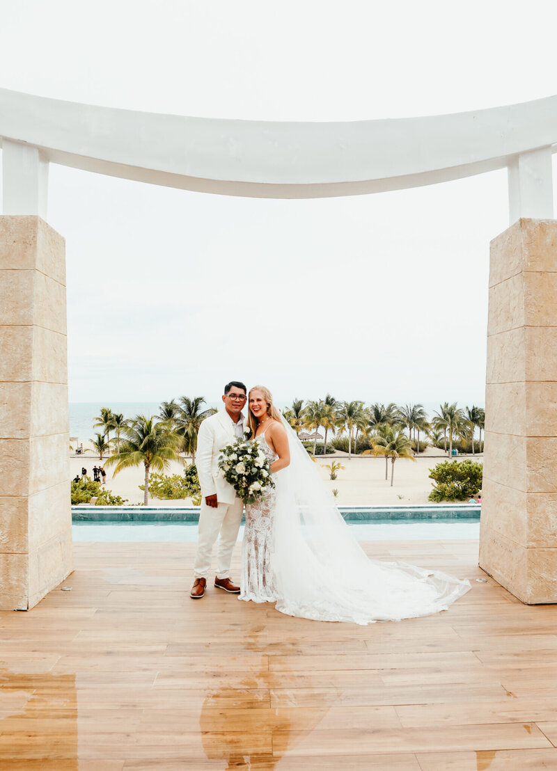 Weddings-Real-Destination-Wedding-Couple-Annie-and-Rey-19-1479x2048