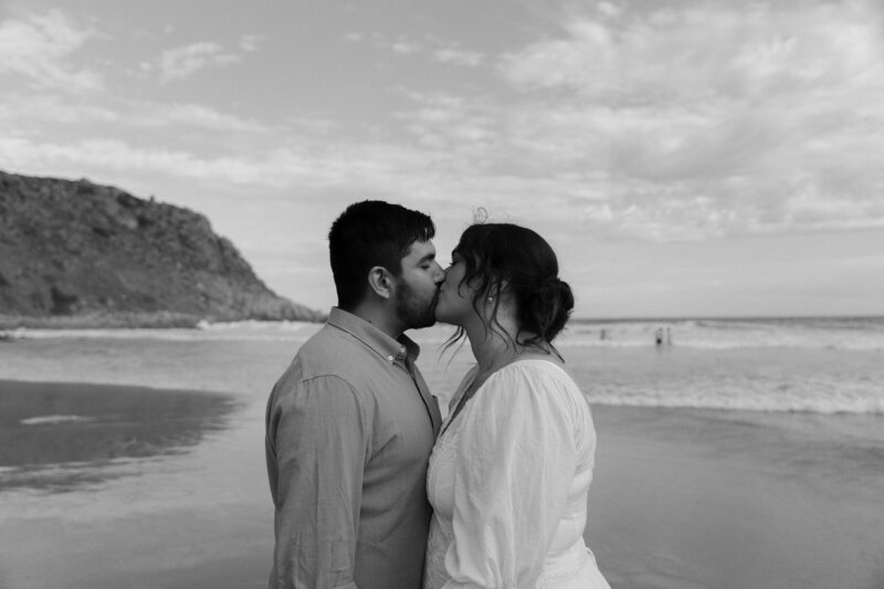 Little Paper Plane_Simone & Nima-John_Victor Harbour-124
