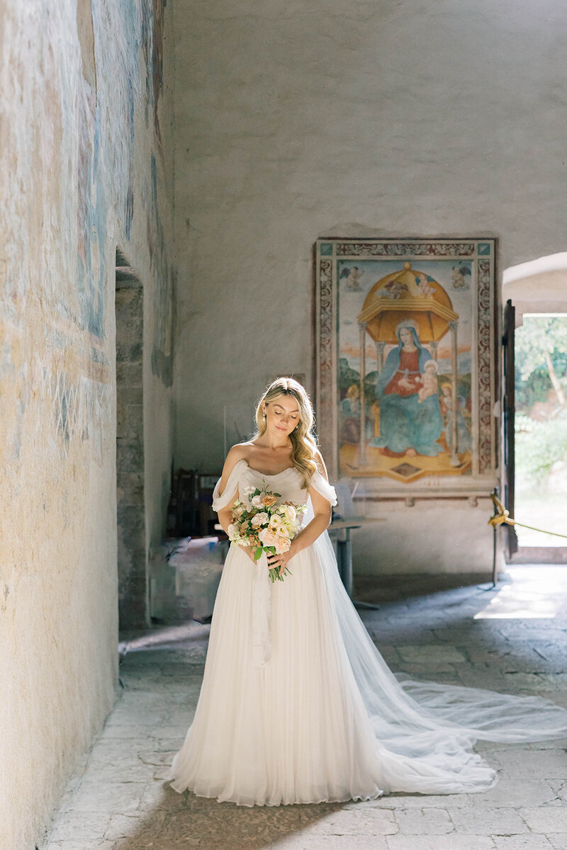 Abbazia-San-Pietro-In-Valle-Italy-Wedding-NYC-Film-Wedding-Photographer-European-Destination-Alicia-Ann-Photographers5