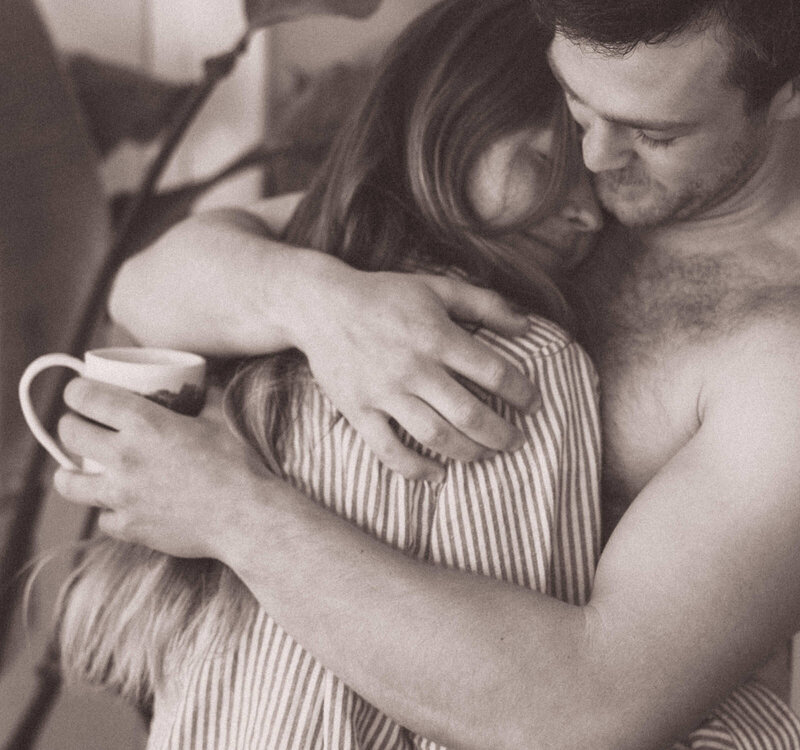 with-love-from-canadian-bc-based-engagement-wedding-elopement-photographer-in-home-adventurous-couple-session-141