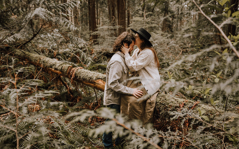 Vancouver Island Elopement and Wedding Photographer