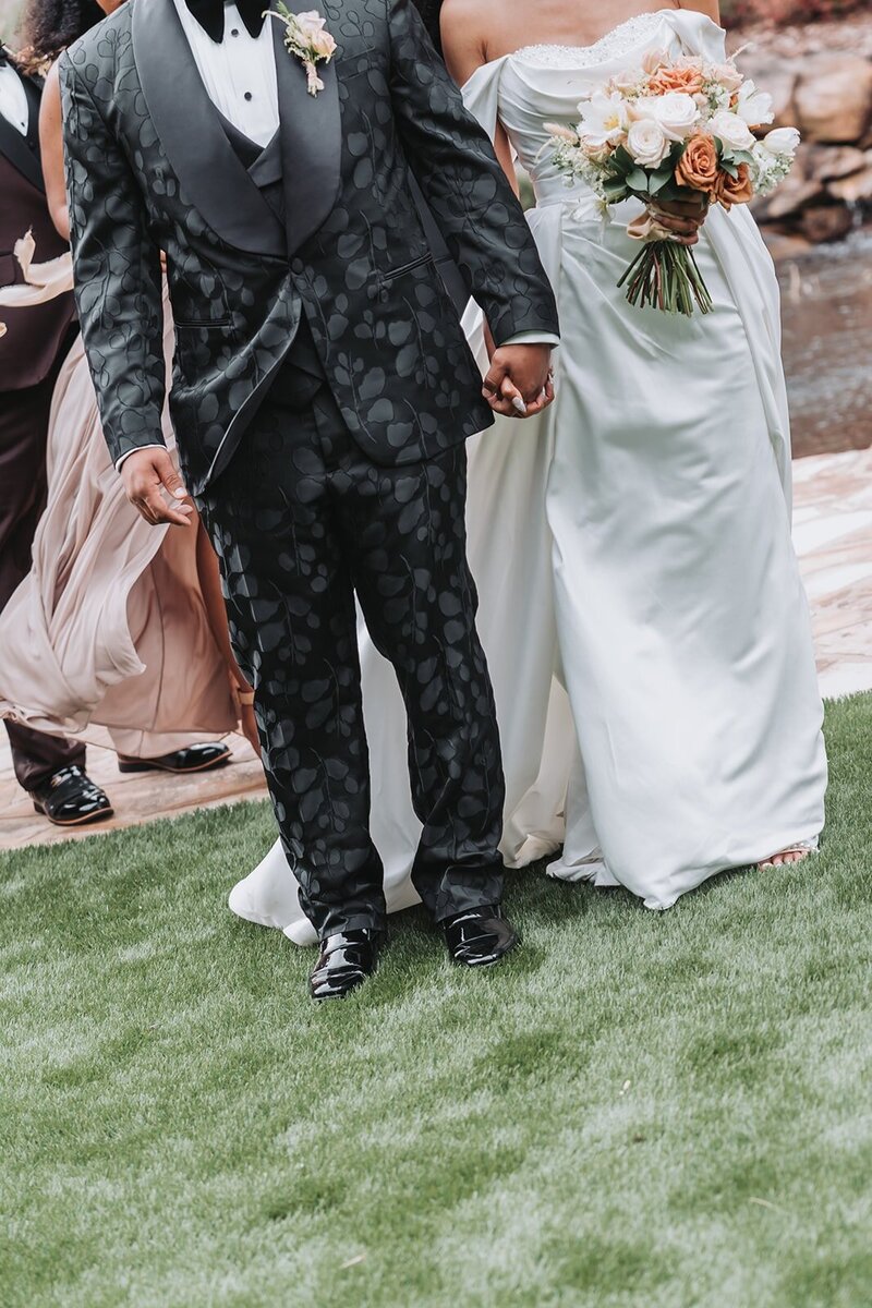Falls-at-blue-ridge-wedding-party_8_websize