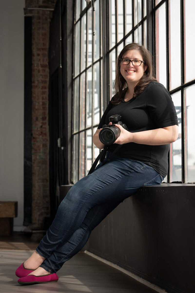 Headshot of Allison Reilly, a New Jersey family and event photographer