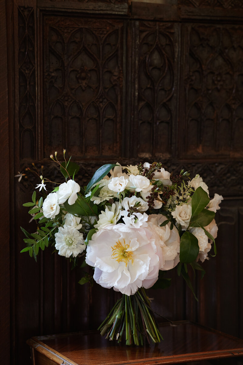Lily Paloma-Best-wedding-florist-in-France (2)