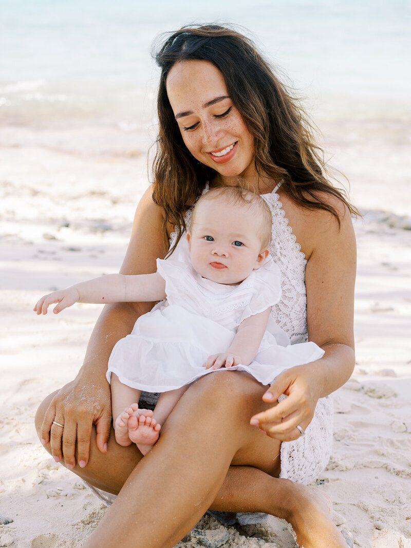 Familie fotoshoot Richelle Cas Abou Strand Curaçao - Kaylee Burger Photography-69_websize