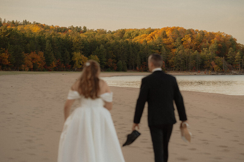 michigan hawaii elopement photographer