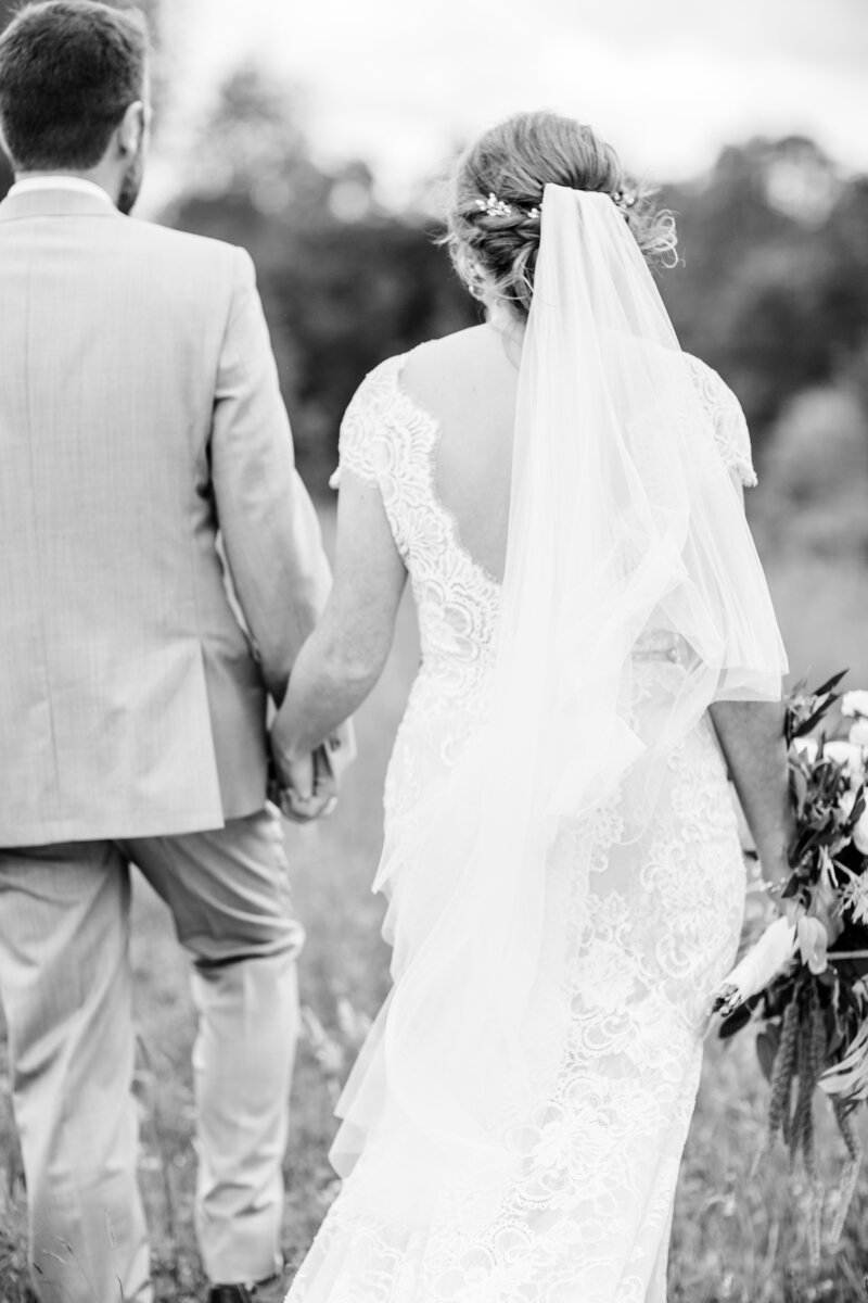 Maryland Wedding bride and groom black and white portraits