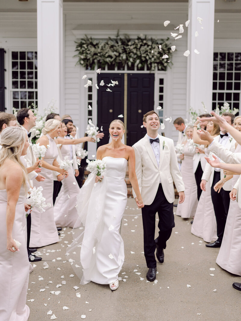 Murrells Inlet Wedding Photos at Wachesaw Club by Pasha Belman Photography