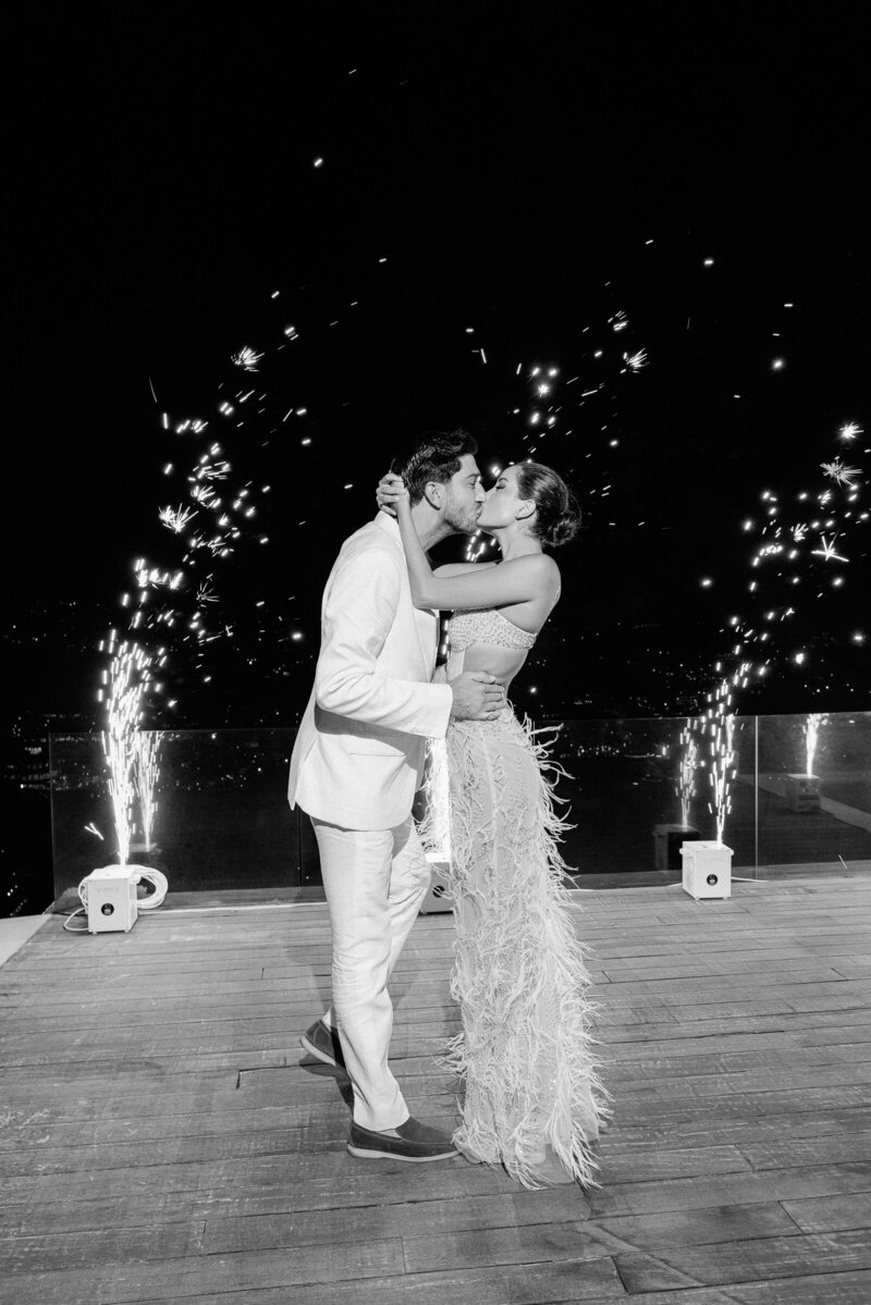 destination wedding in mykonos greece 102