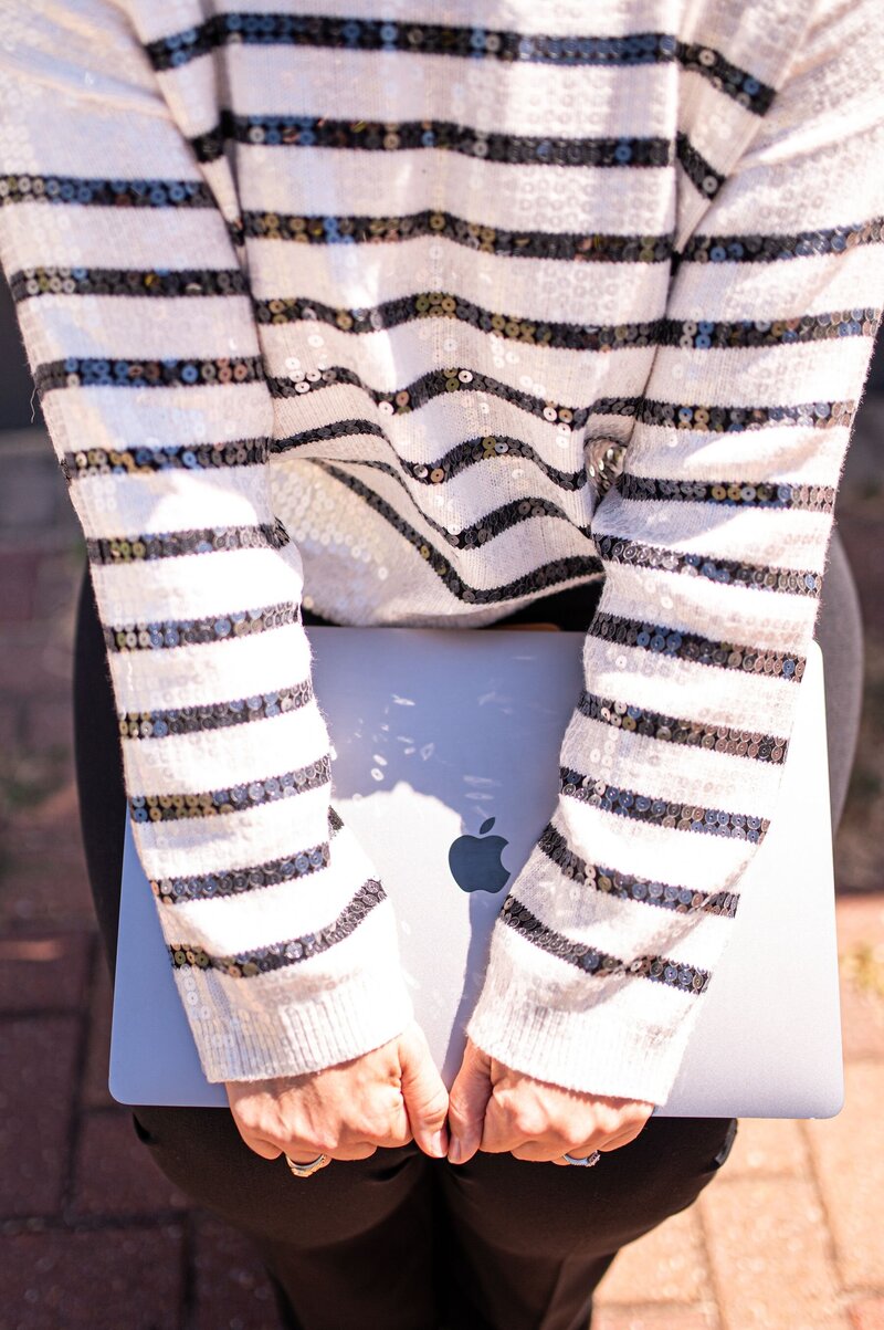 Pinterest marketing expert guiding wedding vendors to reach dream clients online