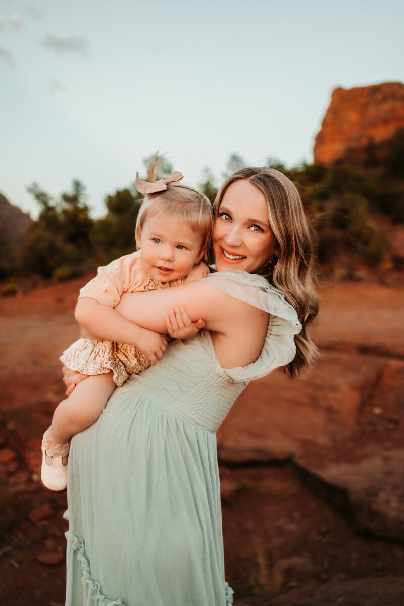 Sedona-maternity-photographer-11