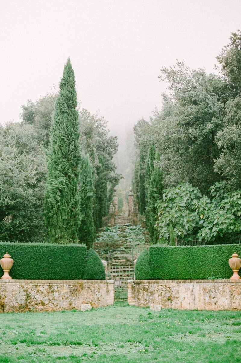 Villa Centinale Italian Tuscany garden