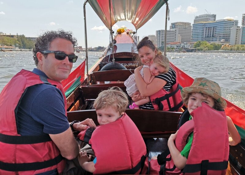 Reis met Kinderen Thailand Bangkok