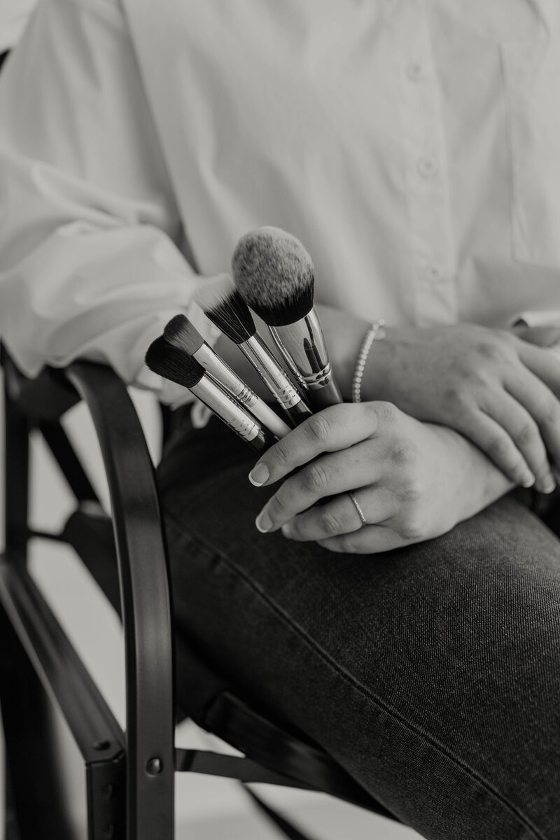 Alexandra-Loukianoff-Makeup-Artistry-Branding-Session-43