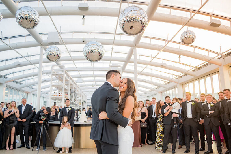 offshore-chicago-navy-pier-wedding (138)