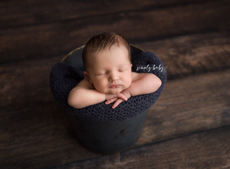 FB1207Burleson-Newborn-Photographer-Mansfield-Baby-Photography-Studio-Joshua-Texas-Tx-Ft-Worth-Fort copy