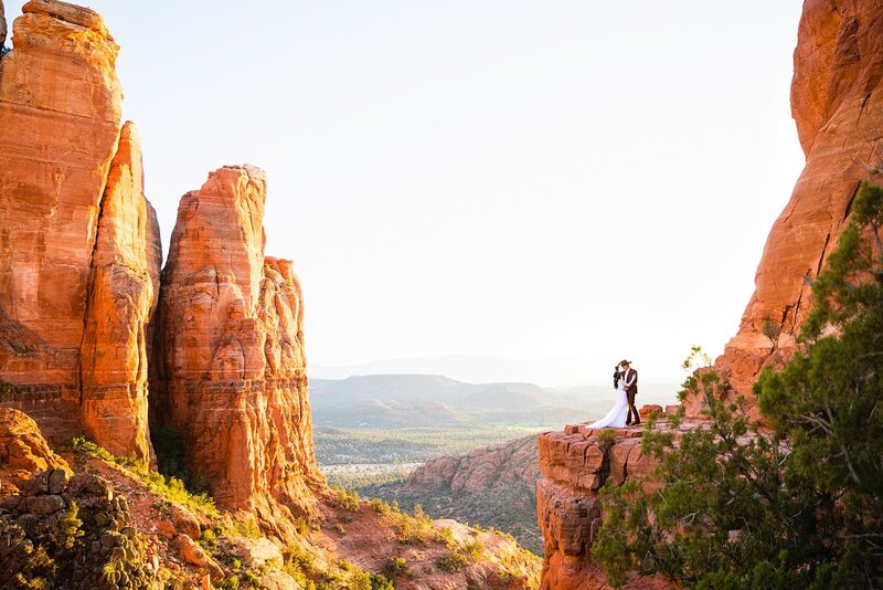 2205_Cathedral Rock Elopement_0009