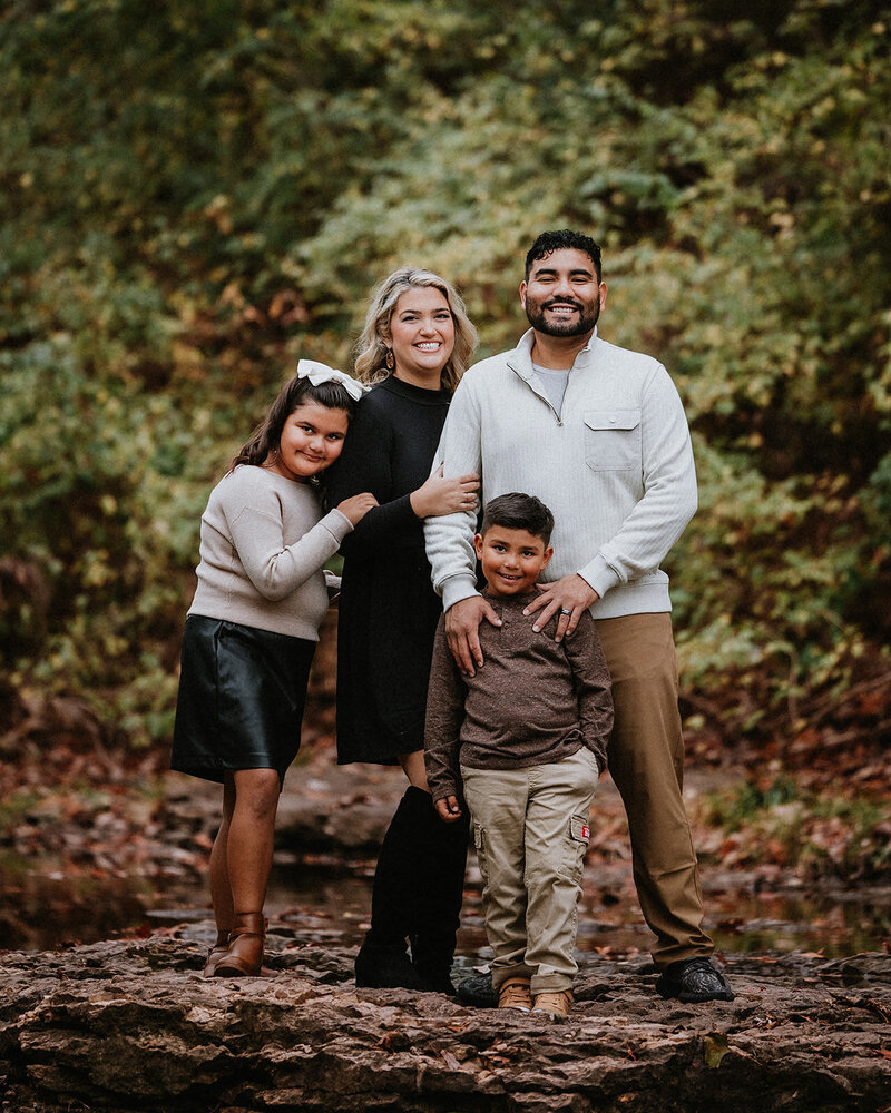 Guillen Family_ Moon Media LLC-4404_websize