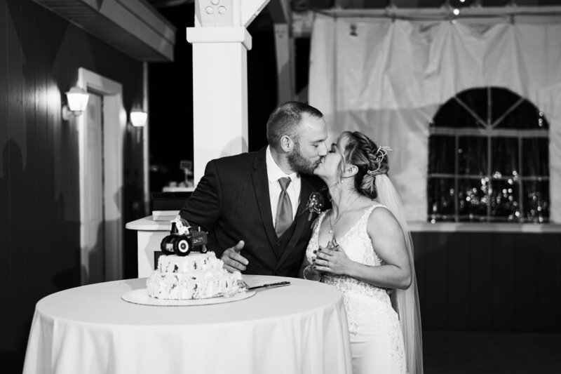 warfield-house-inn-berkshire-wedding-photography-105