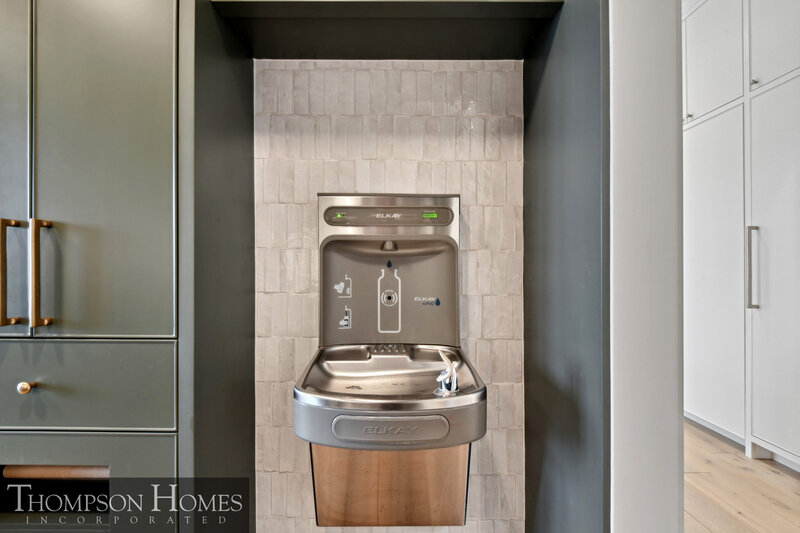 Thompson-Homes-Chateau-Moderne-Meridian-Custom-Home-Builder-120