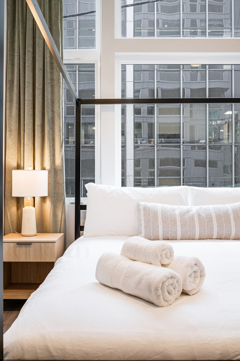 Cosy bed with towels