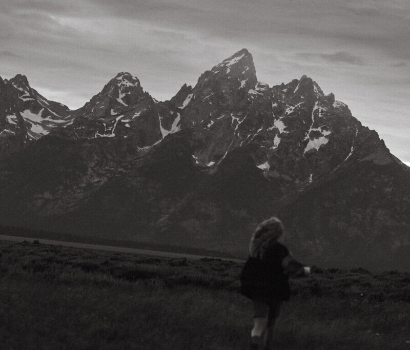 Jackson Hole wedding photographer in the Tetons.