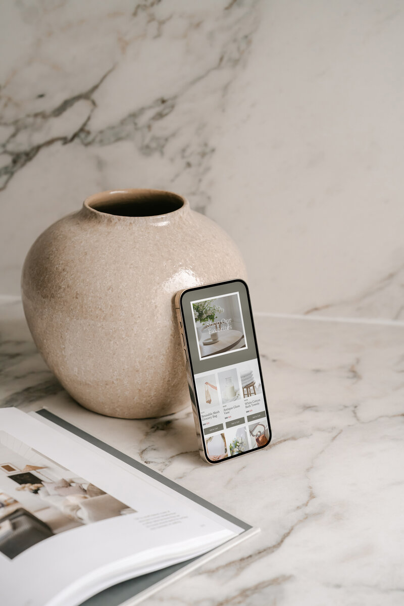 Beautiful, easy-to-edit Flodesk email templates for interior designers to stay connected, build trust, and grow client relationships through polished email marketing.