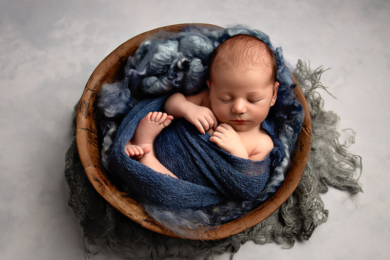 Love Liss Creatives - Newborn (15)