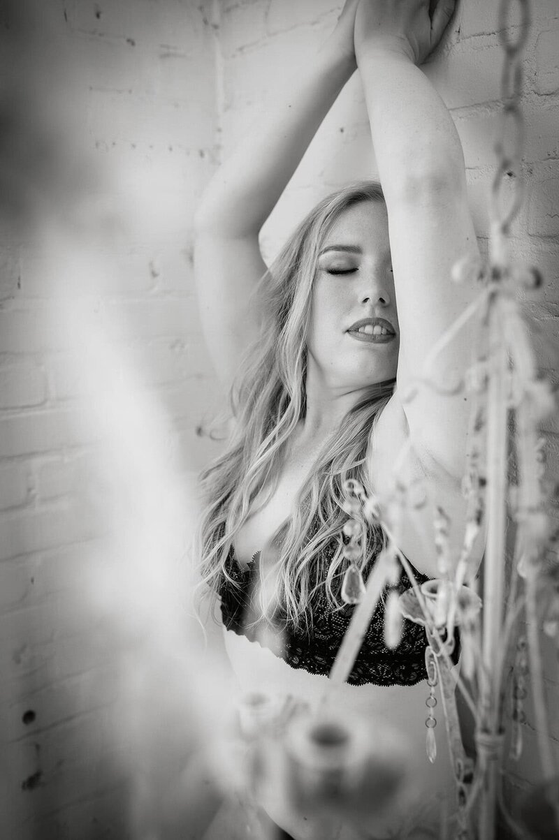 grandrapidsboudoirphotographer-94