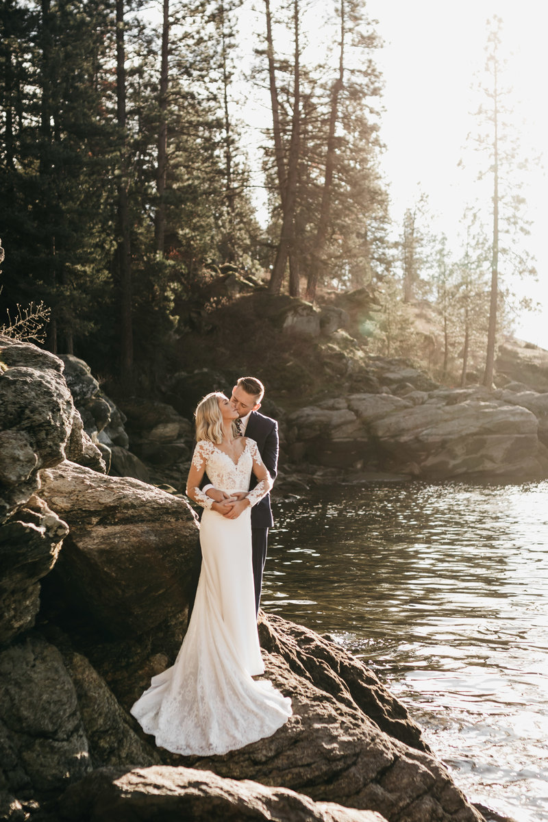 Clara Jay Photo - Spokane Wedding Photographer