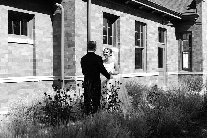 Des Moines Iowa Wedding Venues with pricing