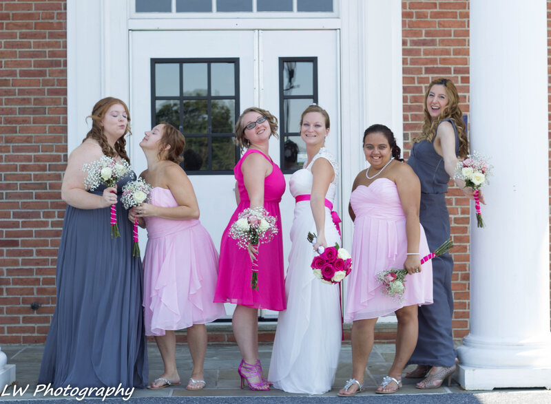 Liz fixes wedding dress