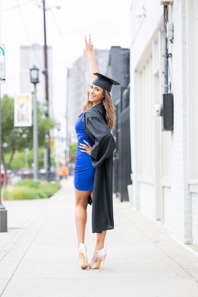 Dallas senior photographer capturing timeless graduation portraits for high school seniors, featured in a professional Senior Photography Portfolio.