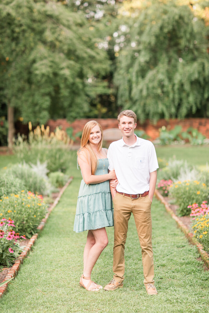 Jennifer B Photography-Weymouth Gardens-Southern Pines-Jackson and Hannah-Engagement-2020-0005