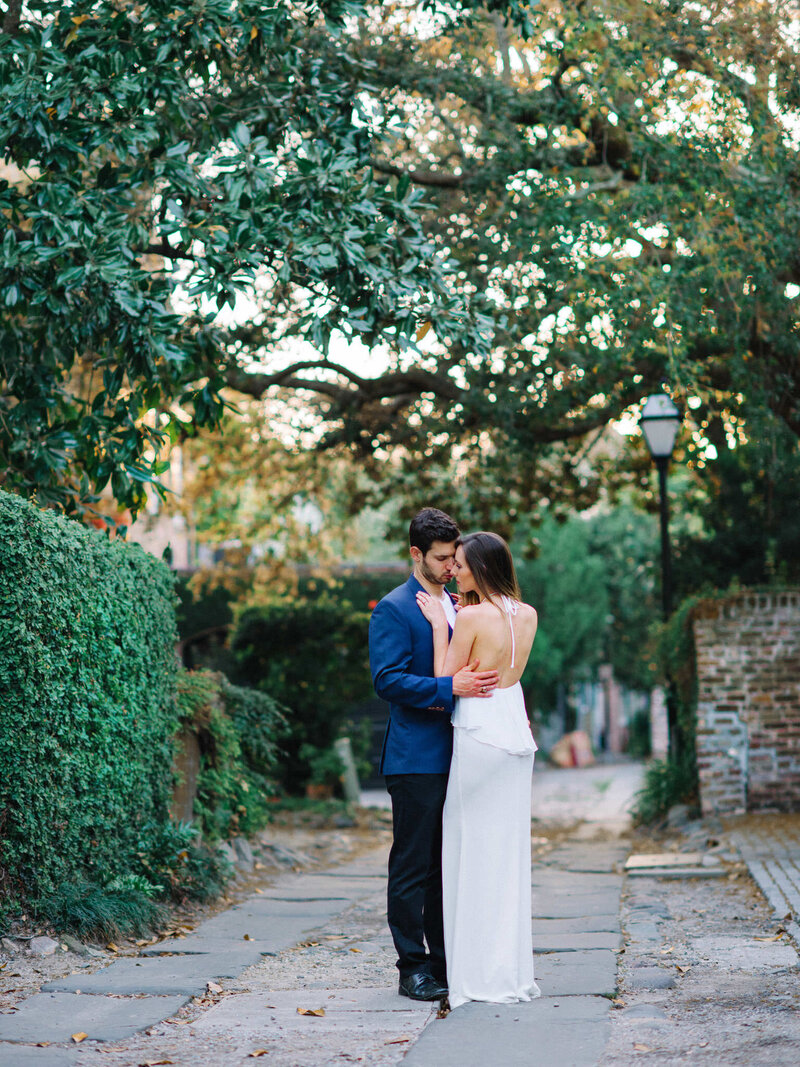 Engagement Pictures in Charleston, South Carolina by Top Wedding Photographer -18