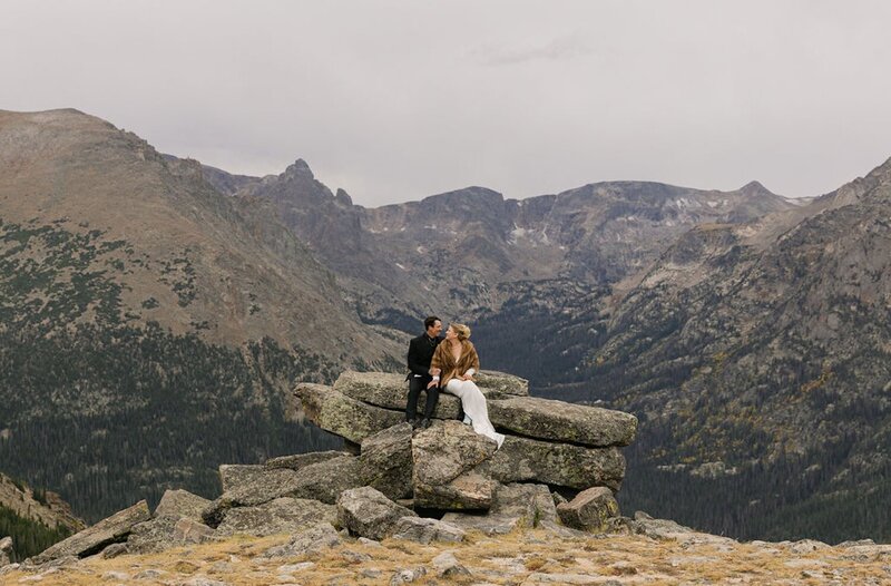 Epic Colorado elopement in Rocky Mountain National Park on Trail Ridge Road