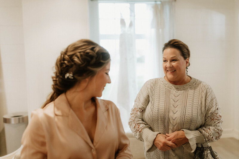 Etre farms Michigan wedding venue saint joseph st luxury barn all inclusive photography photographer -12