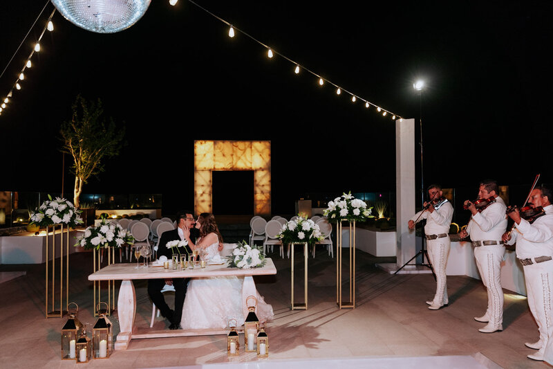 Mady-and-Jorge-wedding-in-Los-Cabos-by-Talavera-Travel-1