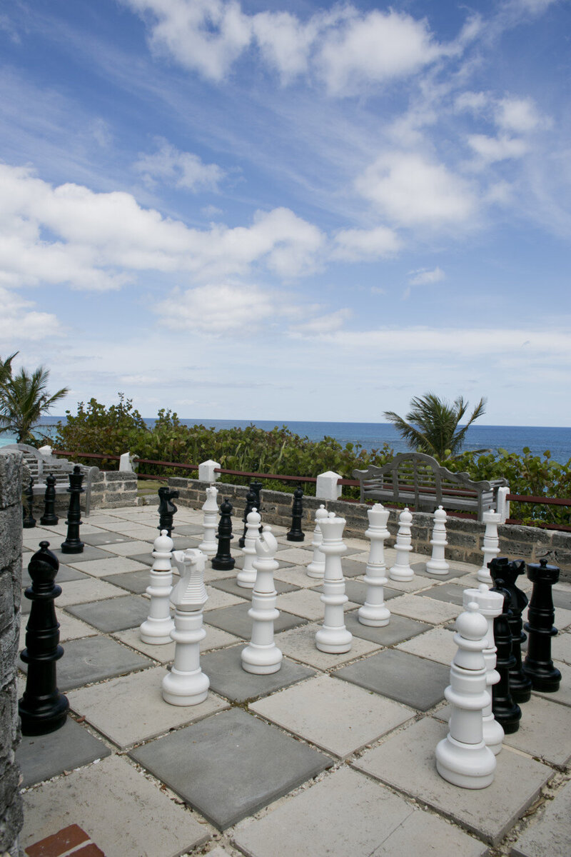 bermuda-resort-chess-foyer