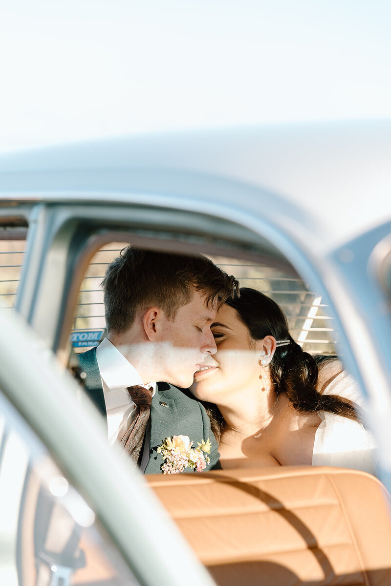 Sarah&Justin-Coast&Pines-445