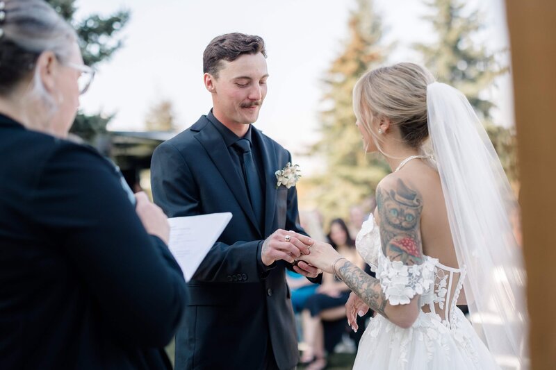 Edmonton Wedding Photos - Pine and Pond Wedding Venue (123)