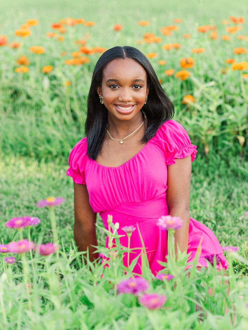 Summer senior session on private Lebanon, TN farm