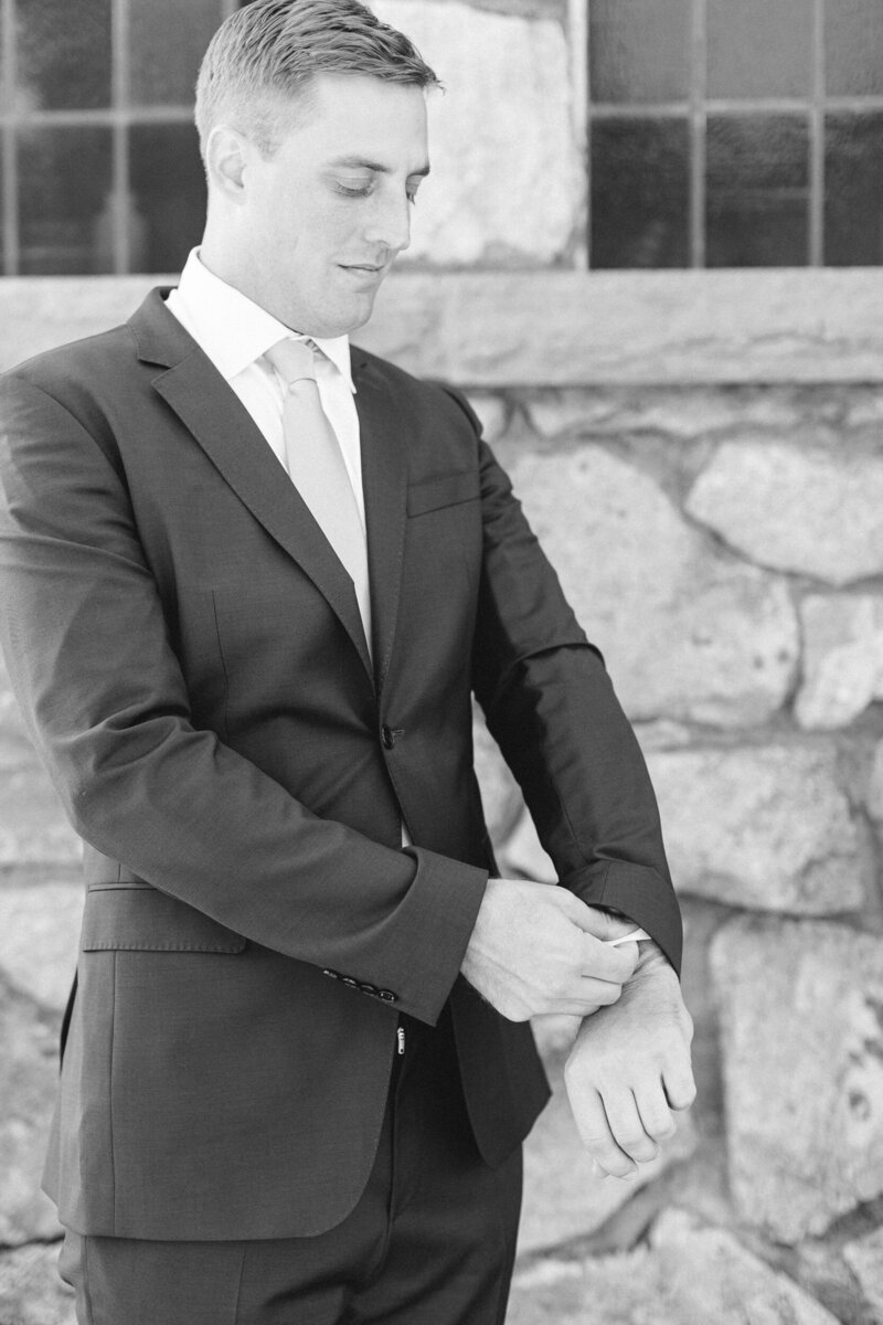 Chapel-On-The-Rocks-Wedding-Photographer-6