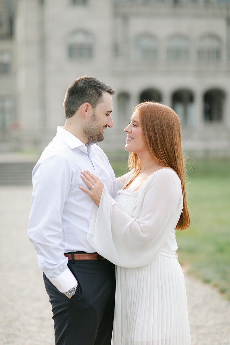 man-woman-candid-newport-ri