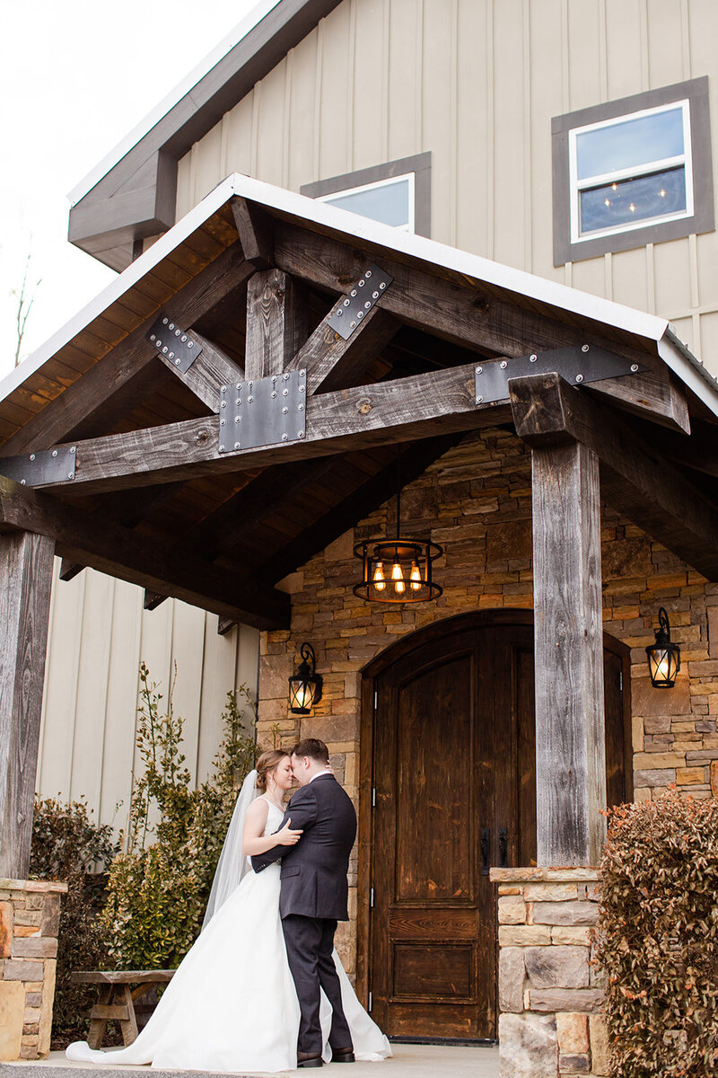 Blue Mountain Vineyards Wedding Dahlonega GA_Katelyn Shelley Photography-1 (85)