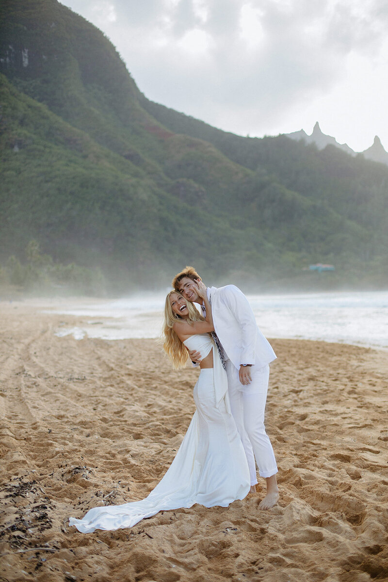 Hawaii-Elopement-Photographer-Maia-Chloe-Photography-5