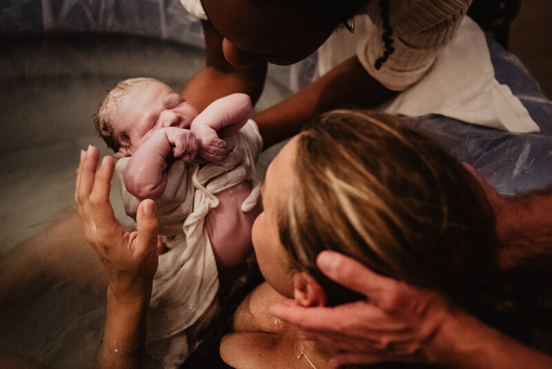 thuis bevalling geboortefotograaf Harderwijk