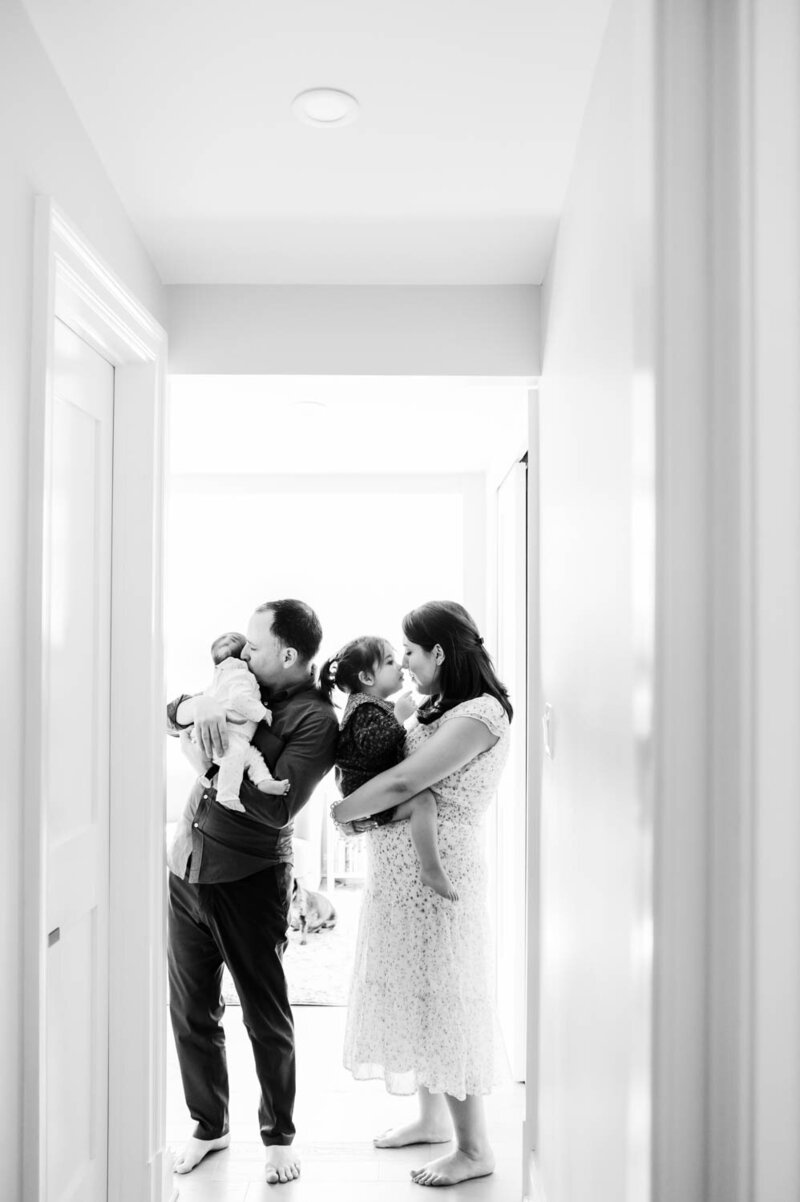 Lily-newborn-black-and-white-collection-alexandria-va