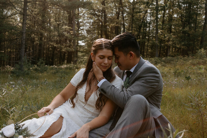 northern-michigan-intimate-woodsy-wedding-michigan-wedding-photographer-alisciamariephotography-2267